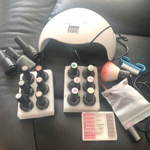 Gel manicure kit with LED light